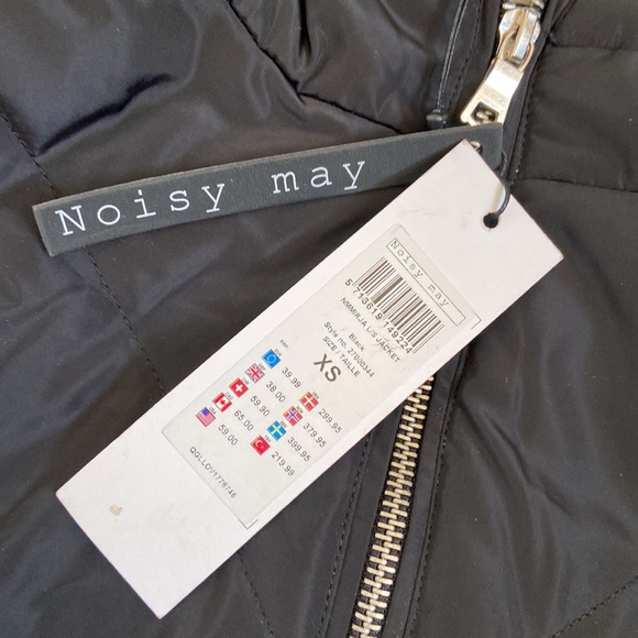 Noisy may Coat - Picture 3 of 5